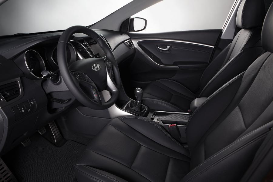  Hyundai i30 5-Door 2012 года  (фото 8 из 76)